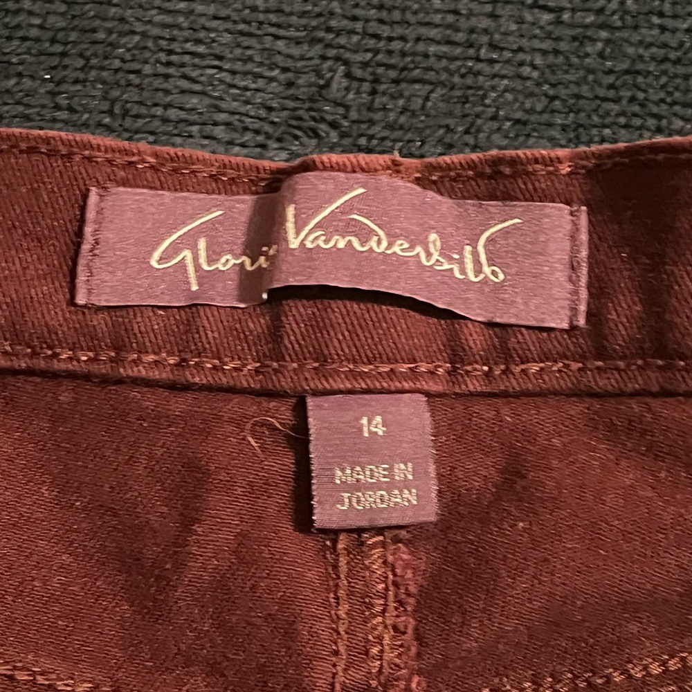 Pants - Picture 3 of 8